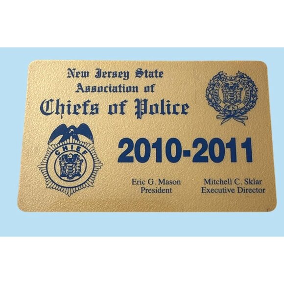 New Jersey State Association Of Chiefs Of Police 2010-2011 Membership Card NJ‎ - Picture 1 of 2